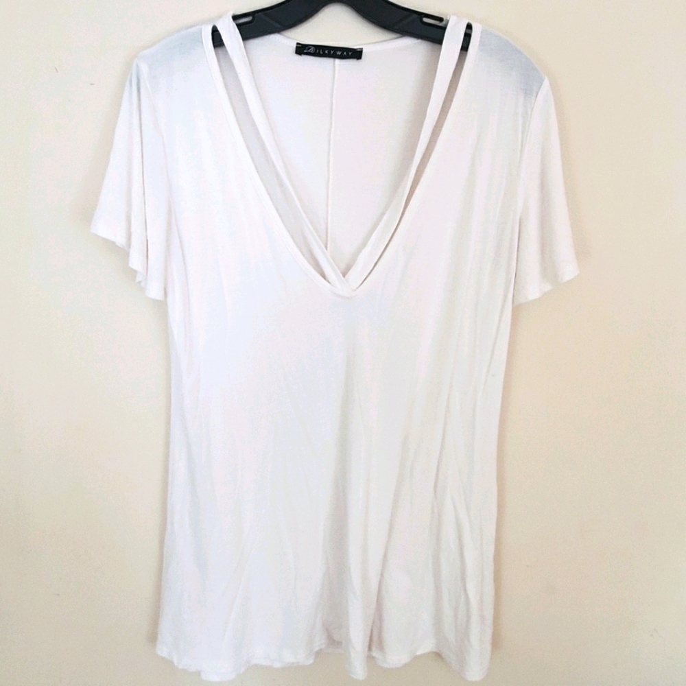 White long flowy blouse